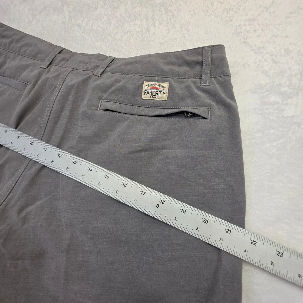 Faherty All Day Shorts Mens 34 Grey Stretch Hybrid Quick Dry Casual Board Shorts